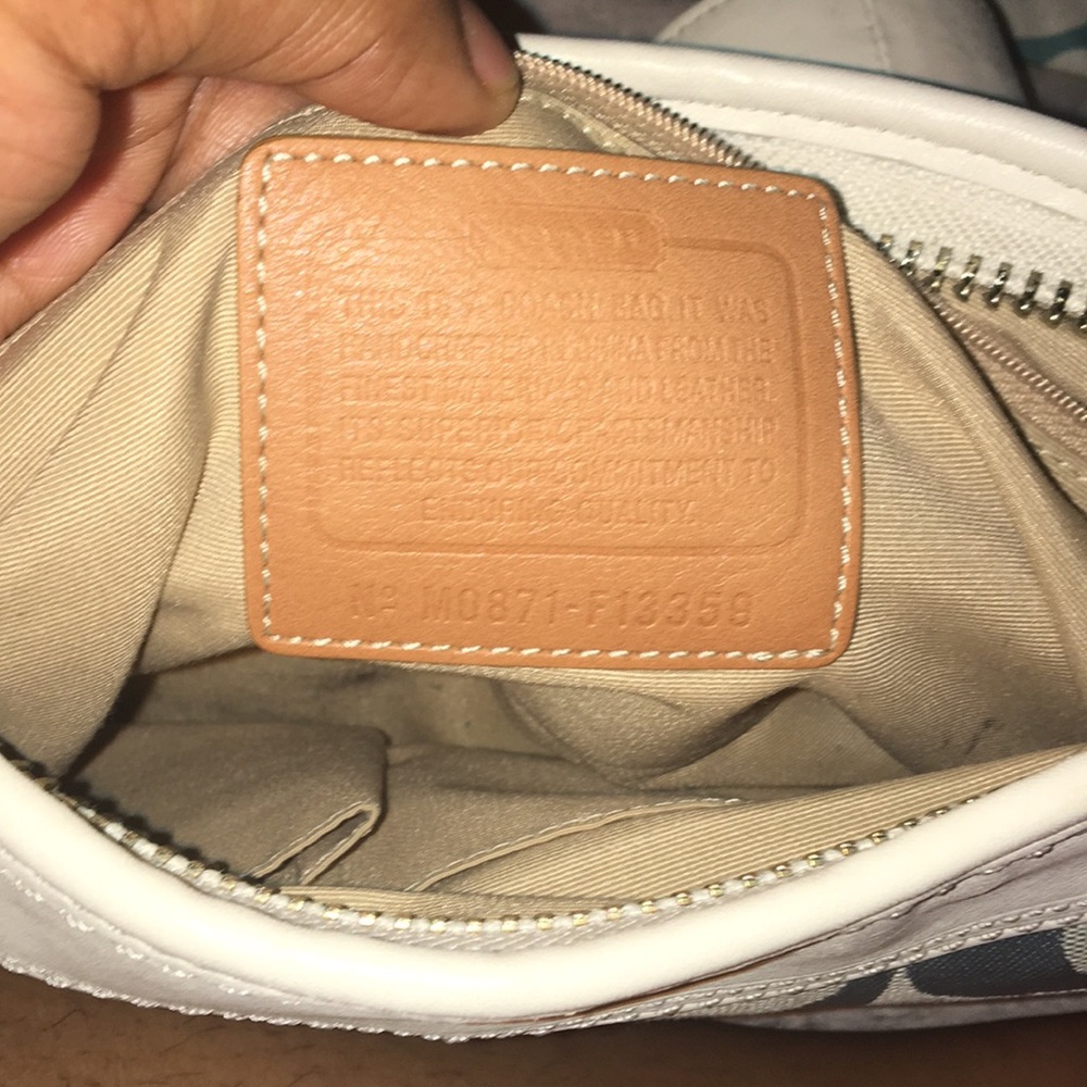 Purse - Picture 4 of 5